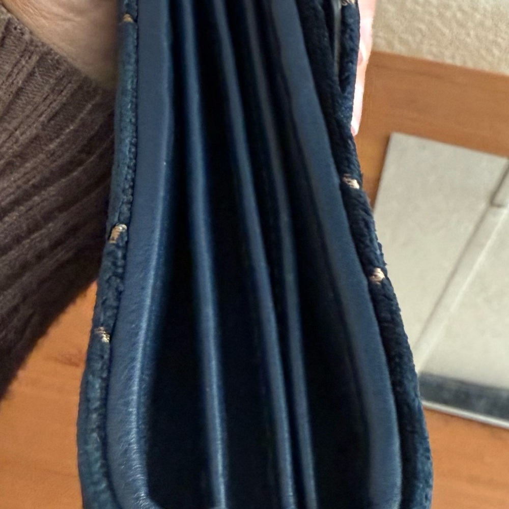 Authentic Gucci GG Navy Blue Velvet Dionysus Shoulder Crossbody wCOA Excellent - Picture 8 of 12